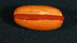 Dollhouse Miniature Hotdog Single
